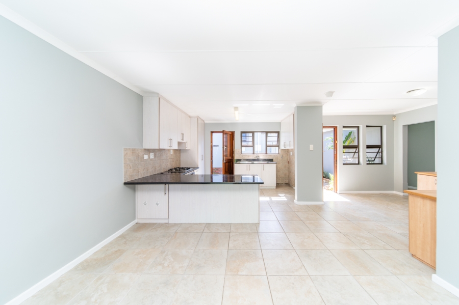 3 Bedroom Property for Sale in Beacon Bay Eastern Cape